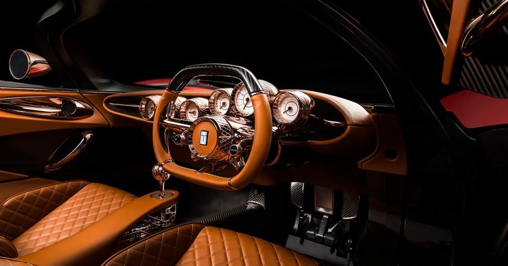 салон De Tomaso P72, новый De Tomaso P72, суперкар De Tomaso