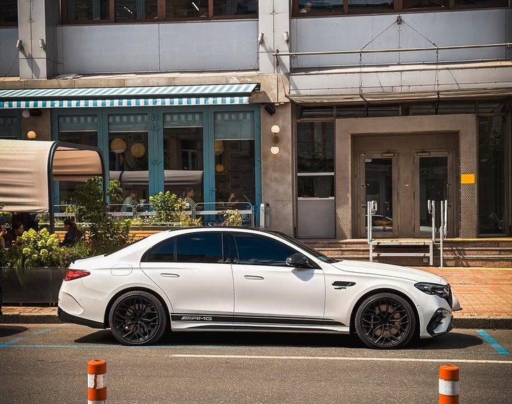 Mercedes-AMG E53