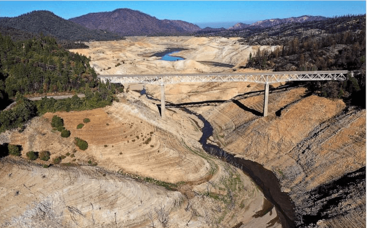 Озеро, Озеро Оровілл, посуха, повінь, фото до і після, клімат, кліматичні зміни, водосховище