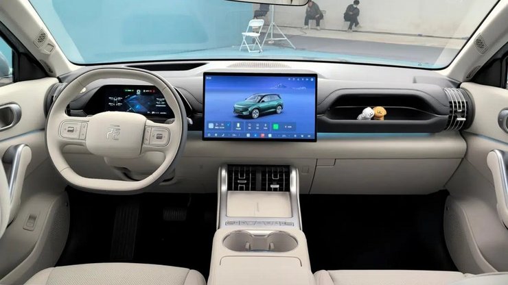 Салон BYD Atto 3