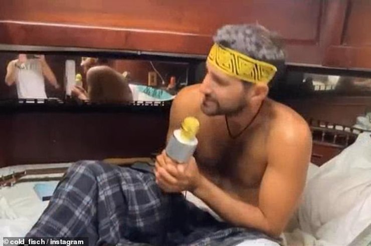 Владелец лодки