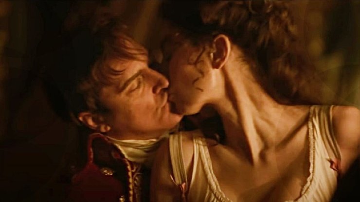 ванесса кирби, жозефина богарне, наполеон и жозефина, наполеон бонапарт, наполеон 2023, фильм Наполеон, Хоакин Феникс, фильм ридли скотта, исторический фильм, биография наполеона, наполеон байопик