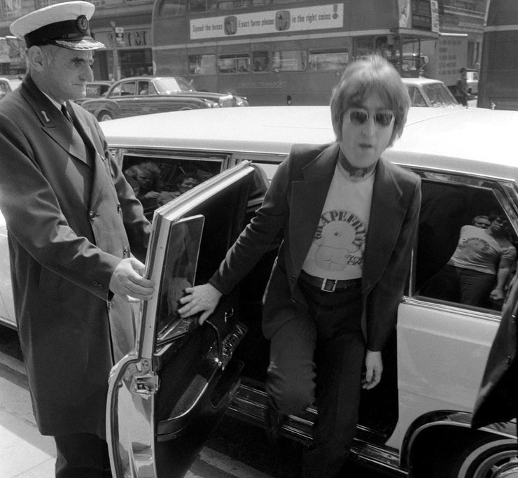 авто Джона Леннона, Джон Леннон, Mercedes 600 W100, Mercedes 600, Mercedes 600, Mercedes 600 Pullman