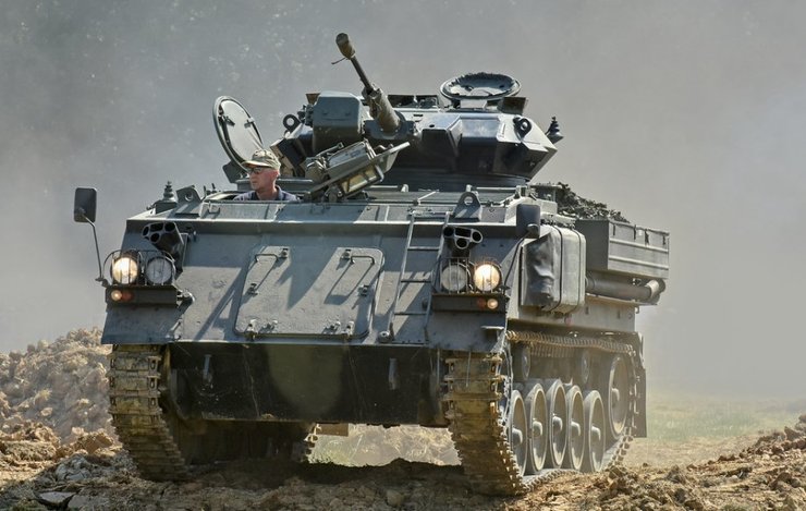 FV432, бронетранспортер