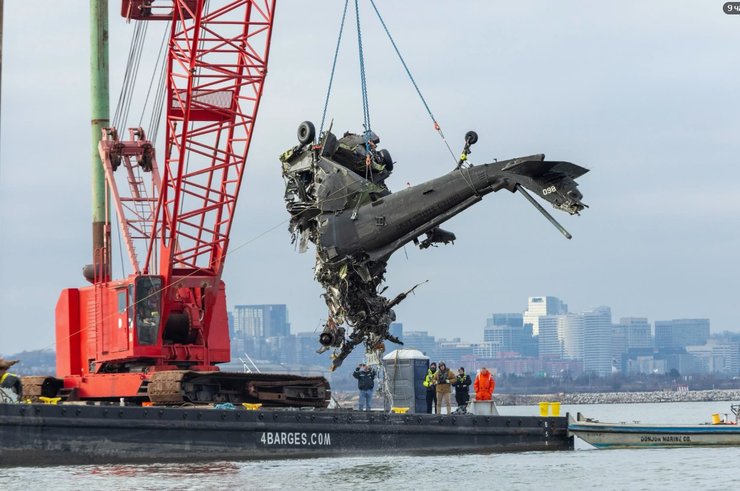 вертолет UH-60, авиакатастрофа США, падения самолетов, крушения самолетов, аварии самолетов, крушение B-1, падение F-35, массовые авиакатастрофы