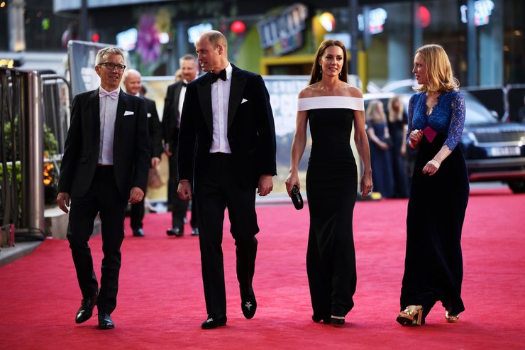 кейт миддлтон, модный образы кейт миддлтон, модные выходы кейт миддлтон, платья кейт миддлтон, принцесса уэльская