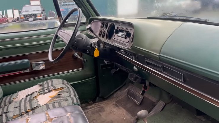 Салон Plymouth Trail Duster, Plymouth Trail Duster 1978, заброшенные авто
