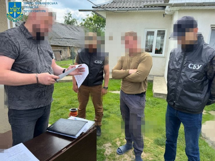 Служба безопасности Украины, СБУ, тиктокер, блогер, перемещение техники, ВСУ, военная техника, эшелон, военный эшелон