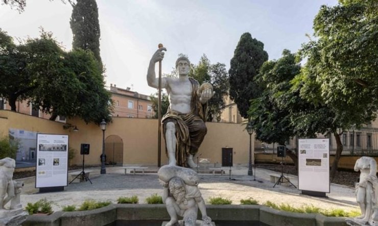 Колосс Константина, 3D-реконструкция, древнеримская история, Константин Великий, Капитолийские музеи, Римский форум, исторические артефакты, цифровое моделирование, античные скульптуры, культурное наследие