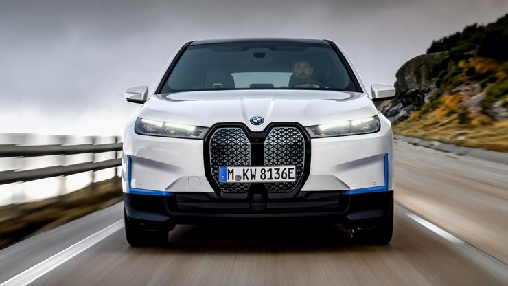 BMW iX, новый BMW iX