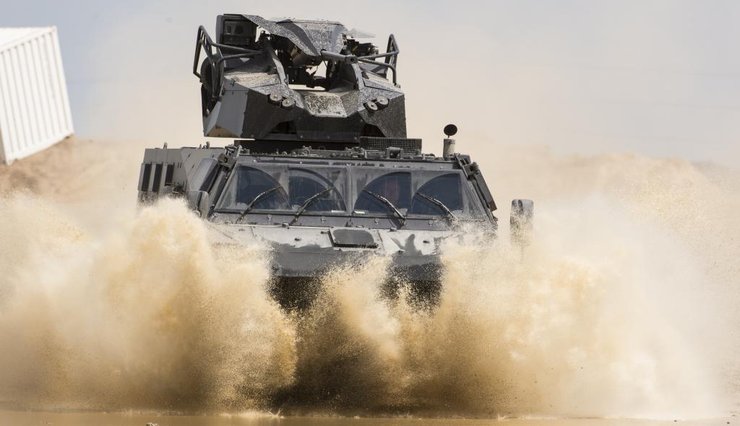 БМП VAB Mk3 во время полевых испытаний