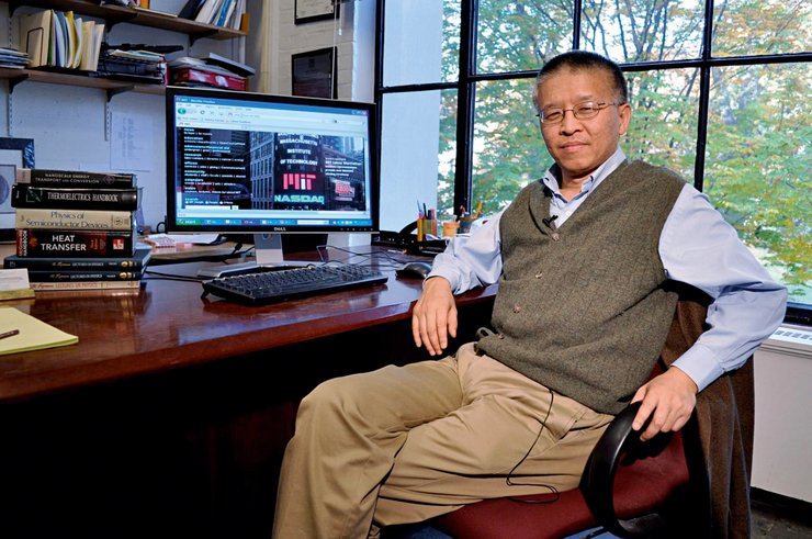 Ган Чен. З науковця, громадянина США, якому інкримінували "шпигунство" на користь Піднебесної, звинувачення зняли, але, на його думку, збитки від цього процесу зберігаються