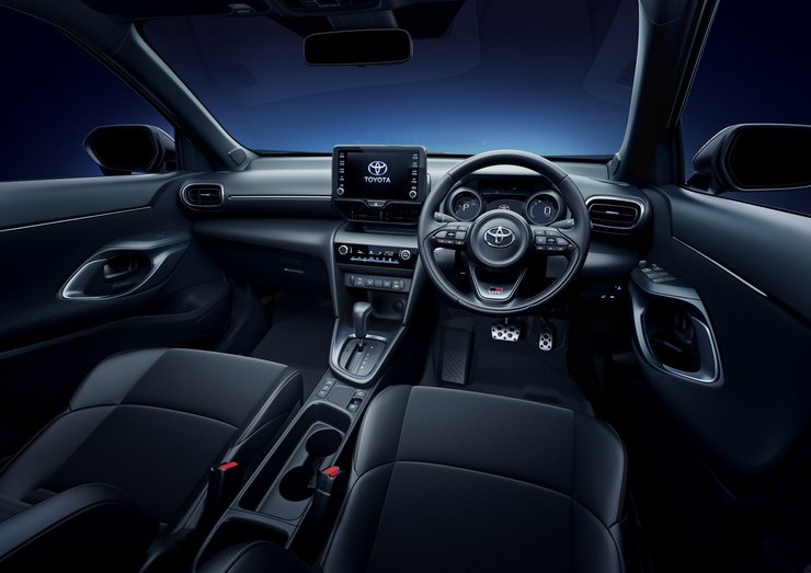 Toyota Yaris Cross 2022, Toyota Yaris Cross, Toyota Yaris Cross GR Sport, нова Toyota Yaris Cross, Тойота ярик крос