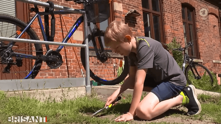 знахідка римської монети, давньоримський скарб, бременська археологічна знахідка, денарій II століття, історичний артефакт, знахідка в німецькій пісочниці, римська монета, історія Бремена, археологія