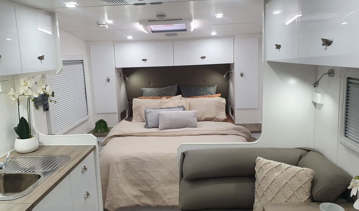 Трейлер Great Escape Caravans Magnum Range