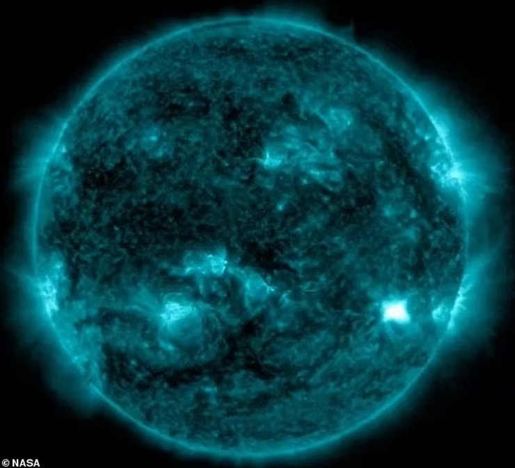 вспышка на Солнце