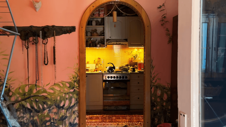 Дом Корицы в Карпатах, мастерицы