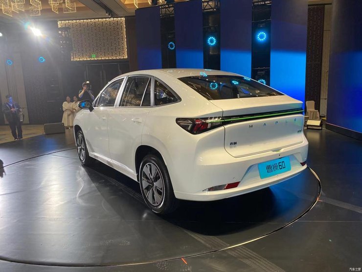 Geely Maple Caocao 60, электромобиль Geely, китайский электромобиль