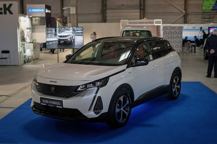 PEUGEOT 3008 Hybrid4, Plug-In Ukraine 2021, гібрид