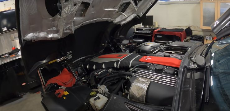 Только под капотом сервисные работы (мотор, тормоза, рулевое, аккумулятор) потянули более чем на 13 тысяч долларов