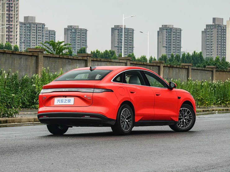 BYD Qin Max