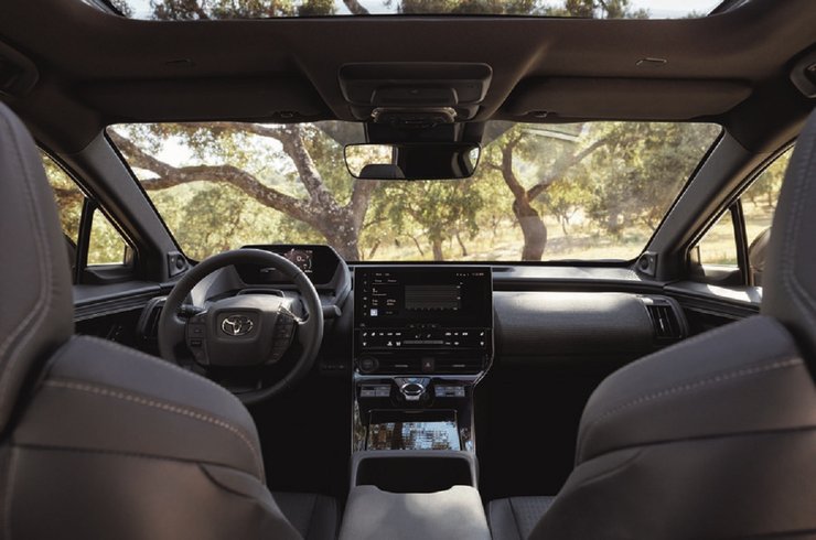 Toyota bZ4X, новая Toyota bZ4X, Toyota bZ4X 2022, электромобиль Toyota bZ4X, кроссовер Toyota