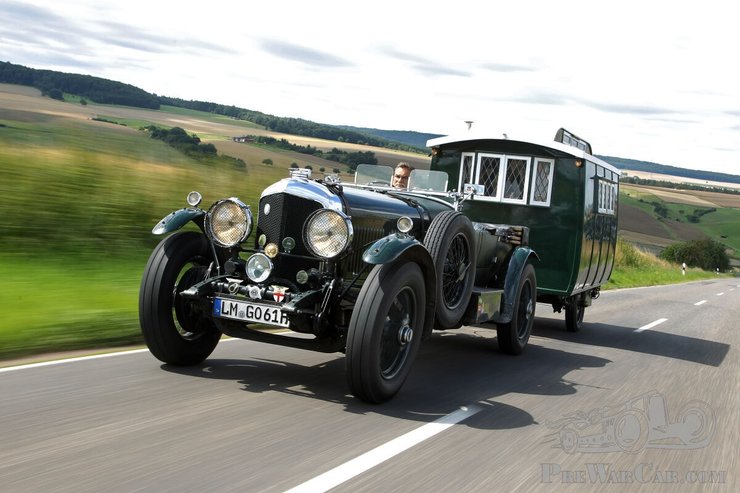 бентли с прицепом