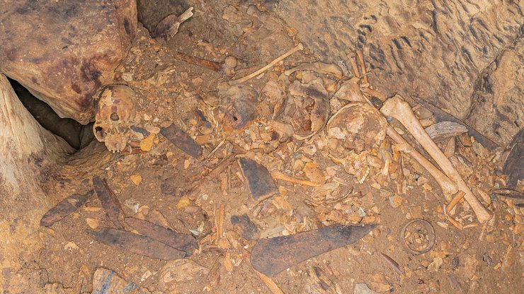 Человеческие кости