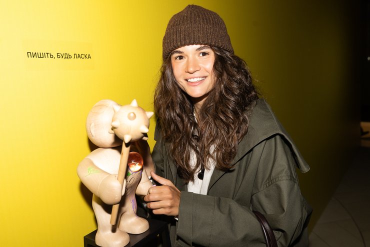 MONATIK, MONATIK персональная выставка, MONATIK картины, MONATIK арт-объекты, MONATIK персональная выставка и гости