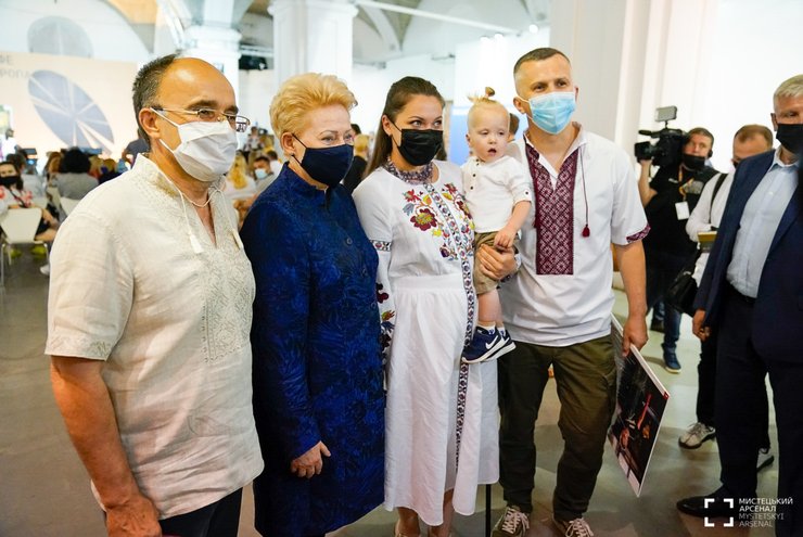 Даля Грибаускайте, експрезидент Литви, книга "Велика президентка маленької країни", видавництво "Наш Формат", Книжковий Арсенал