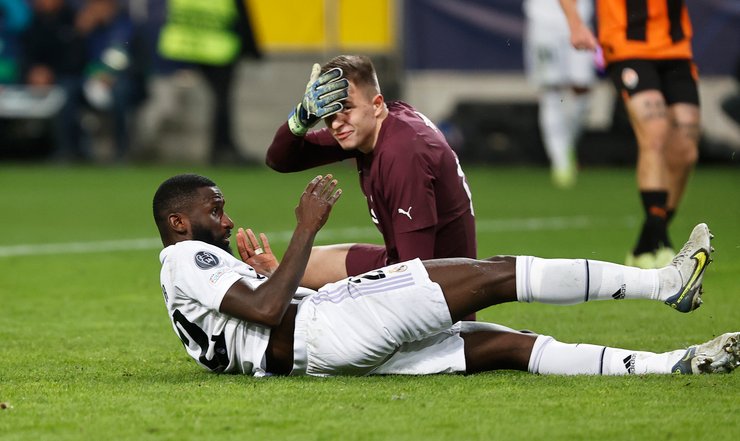 Анатолій Трубін та Антоніо Рюдігер травма