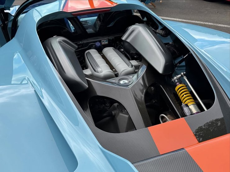 Porsche V10