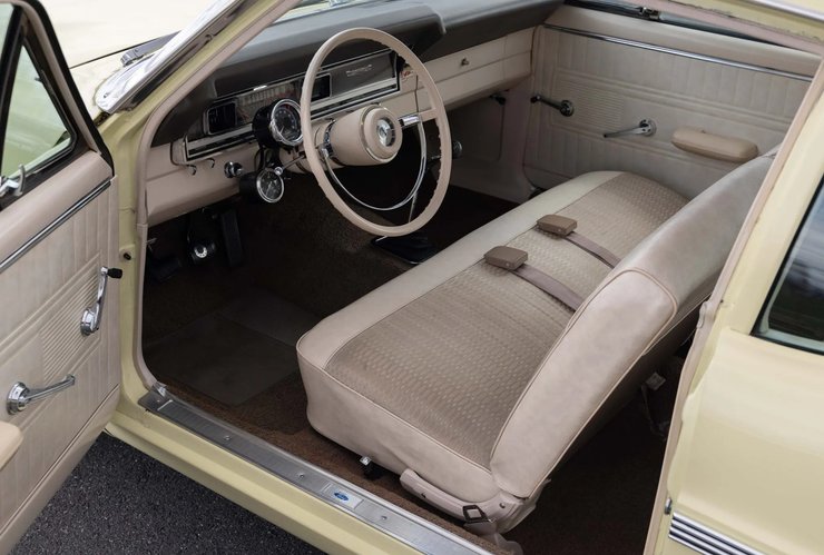 Салон Ford Fairlane, Ford Fairlane 1967, Ford Fairlane R-Code, капсула времени
