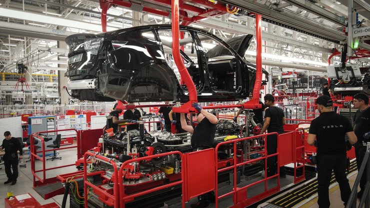 Tesla, завод, маска ілон, техас