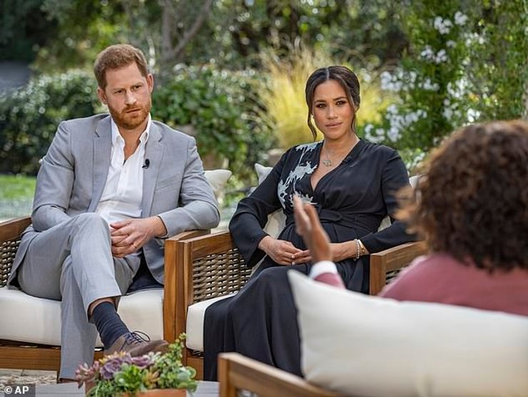 Принц Гаррі та Меган Маркл під час інтерв'ю, яке завдало серйозної шкоди британській монархії