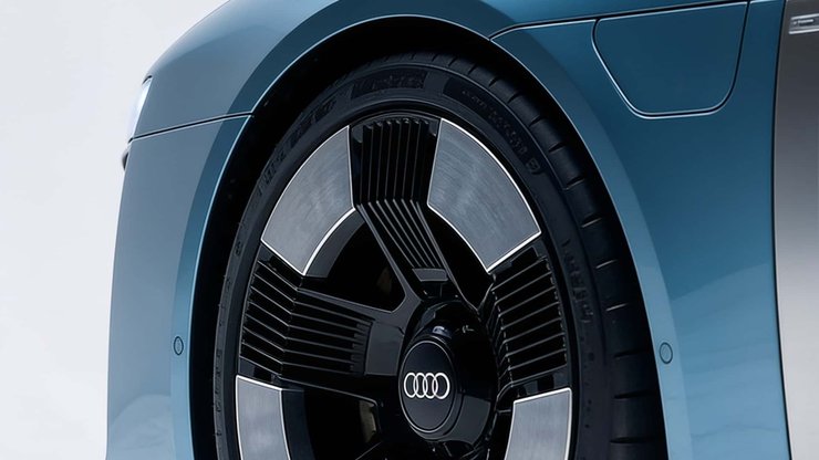 Рендер автомобиля Audi A8