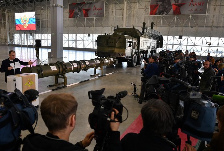 Ракета 9М729 во время выставки в Москве