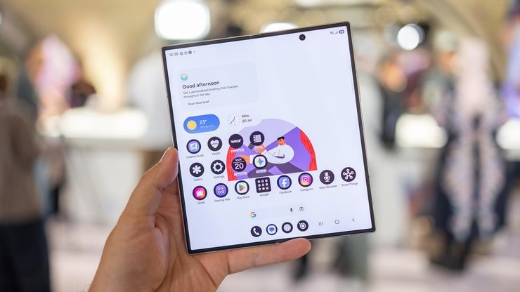Galaxy Z Fold 8 Ultra