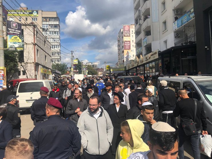 паломники в умани