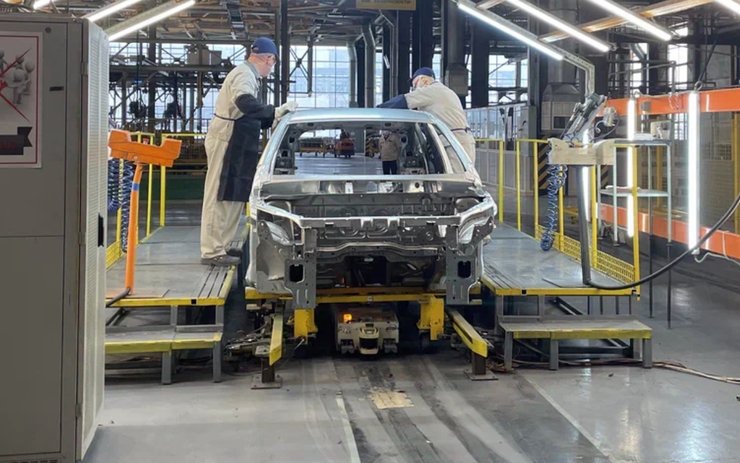 АвтоВАЗ, продаж АвтоВАЗ, Renault Group, завод Renault, санкції проти Росії, інститут НАМІ