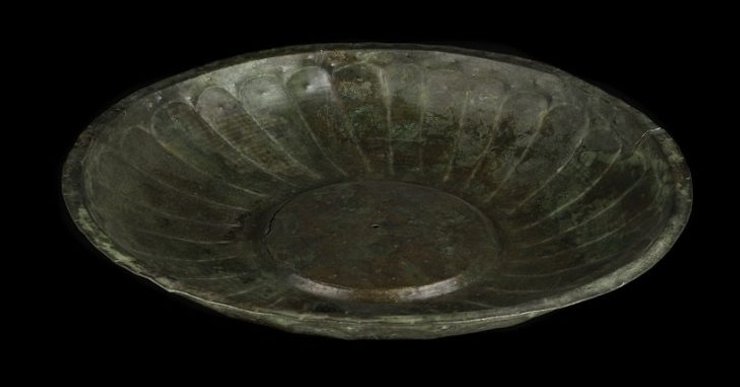 клад, университет, магистерская работа, Британия, находка, археология, артефакты, раскопки, болото, железо, изделие, торговец, подарок