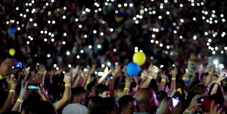 стартап FlashBeat устраивает световое шоу