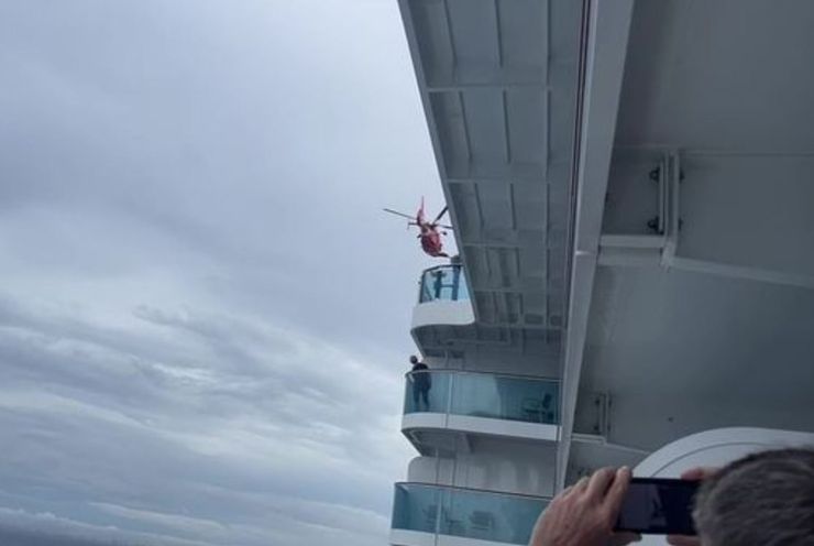 Ураган Мілтон, шторм, погода, стихійне лихо у Флориді, США, круїзний лайнер опинився на шляху руйнівного урагану