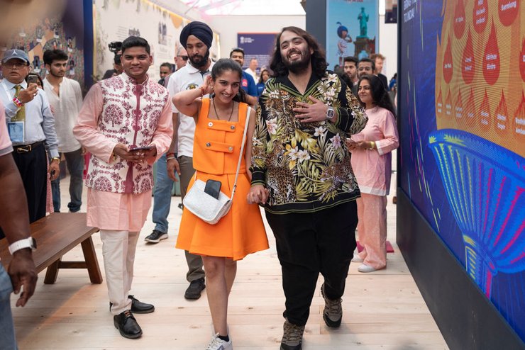 Анант Амбані, Радика Мерчант, люди