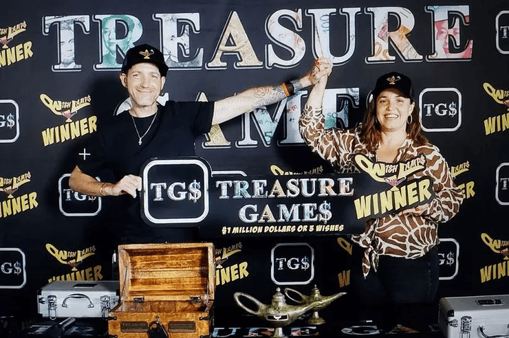 Пара знайшла лампу джина, конкурс, знайшли лампу джина, лампа джина, три бажання, загадали три бажання, гроші, пошук скарбу