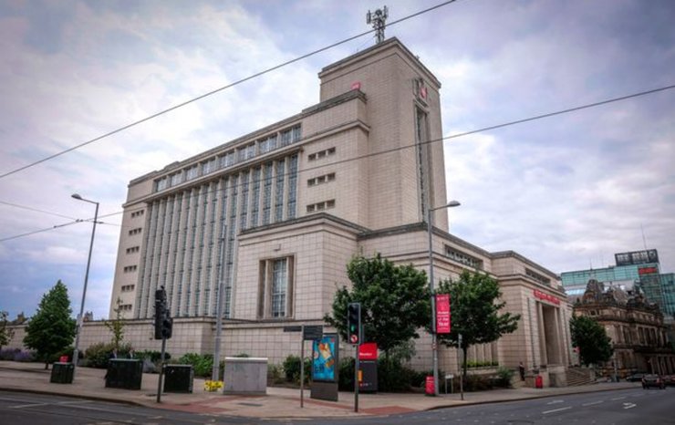 Народний коледж у Ноттінгемі, коледж, навчальний заклад, диплом "Міккі-Мауса", диплом, навчання