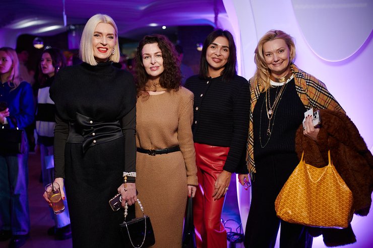 Татьяна Карикова, Юлия Ярмолюк, Татьяна Березовская, Ирина Ковальчук