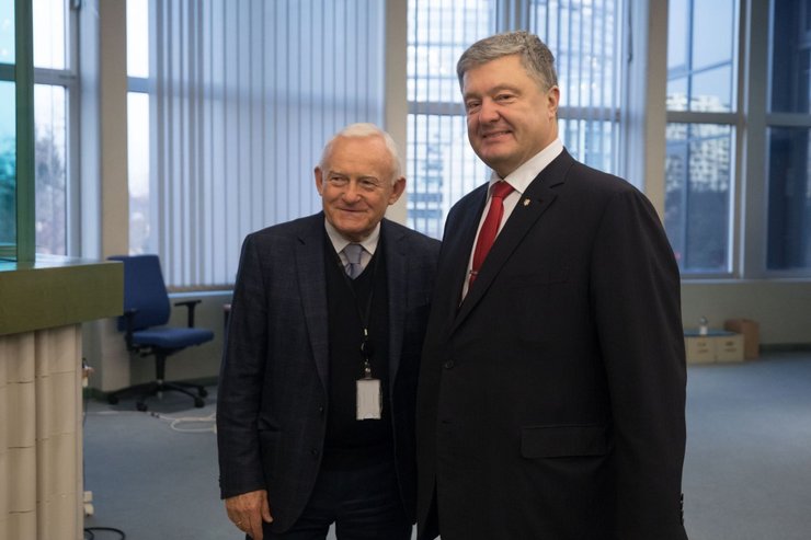 Петр Порошенко, старый имидж, фото