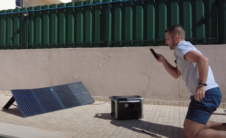 Сонячний генератор Anker 757 PowerHouse