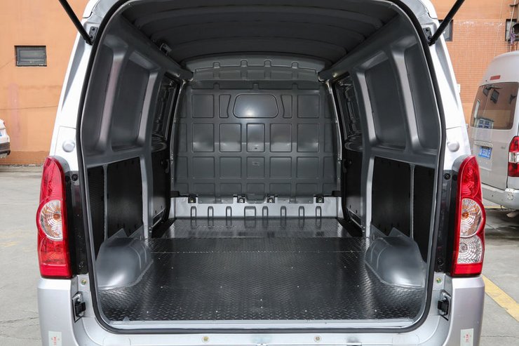 электрический фургон, электромобиль BYD V3, новый BYD V3, китайский электромобиль, коммерческий электромобиль